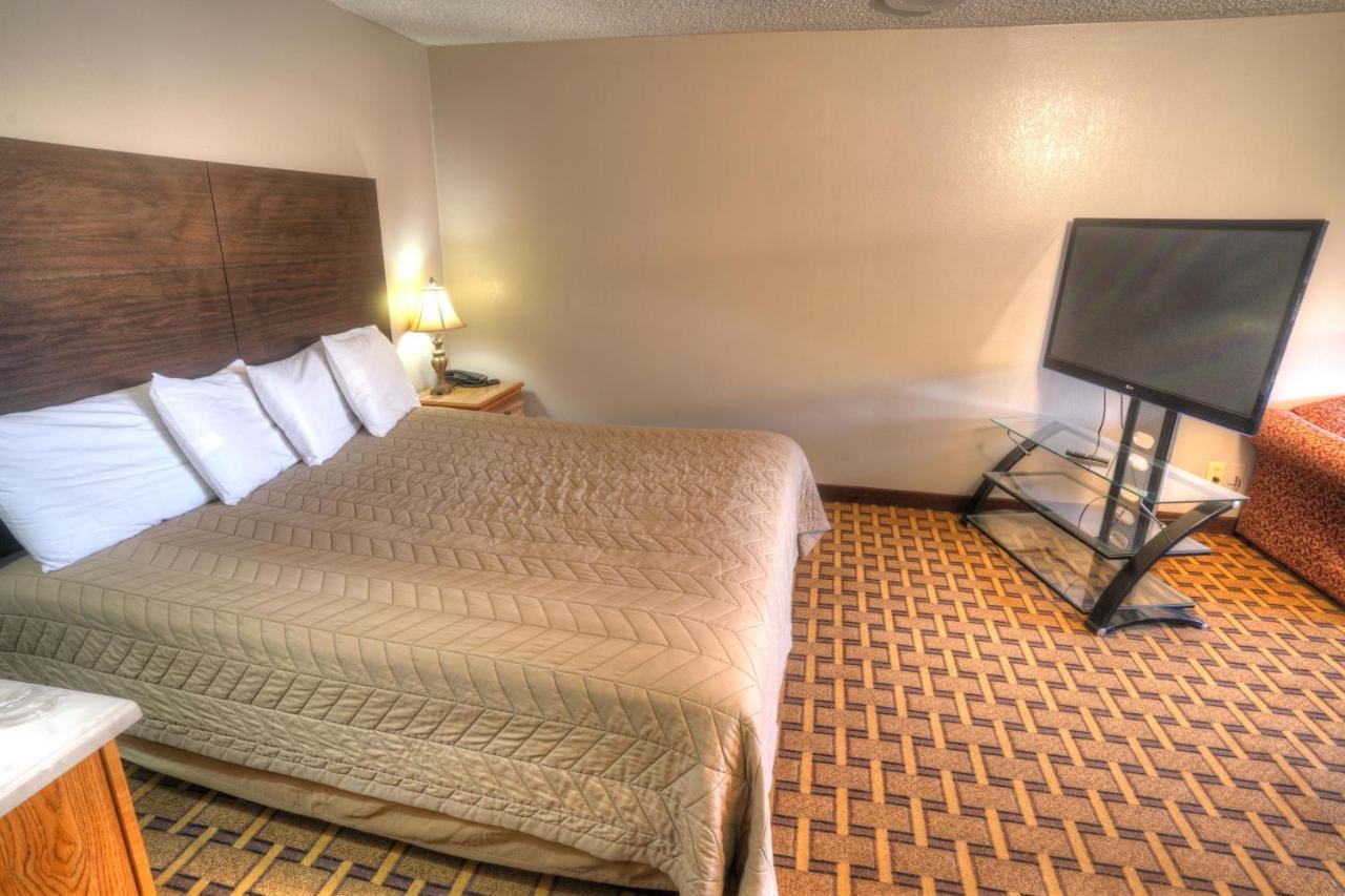 Amerivu Inn&Suites - Helen Buitenkant foto